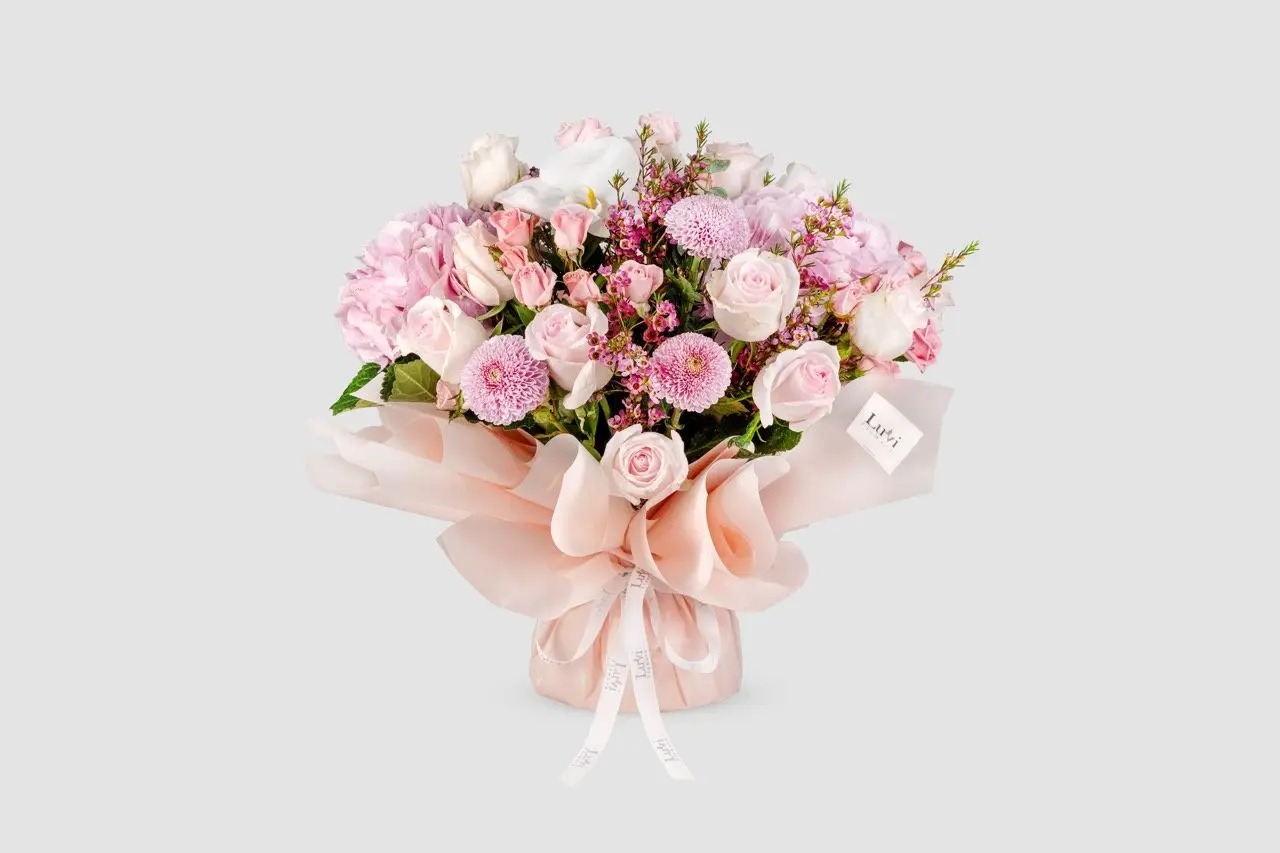 Mystic Bloom Buketi