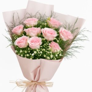 PEMBE GÜLLER VE CİPSO ÇİÇEKLERİYLE ZARİF BUKET