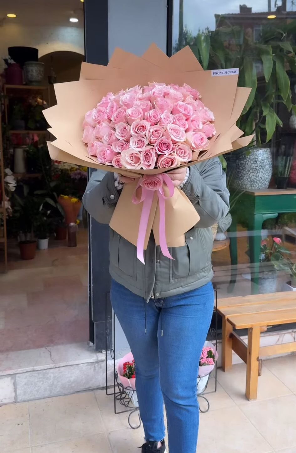 100 Adet Pembe Gül Buketi