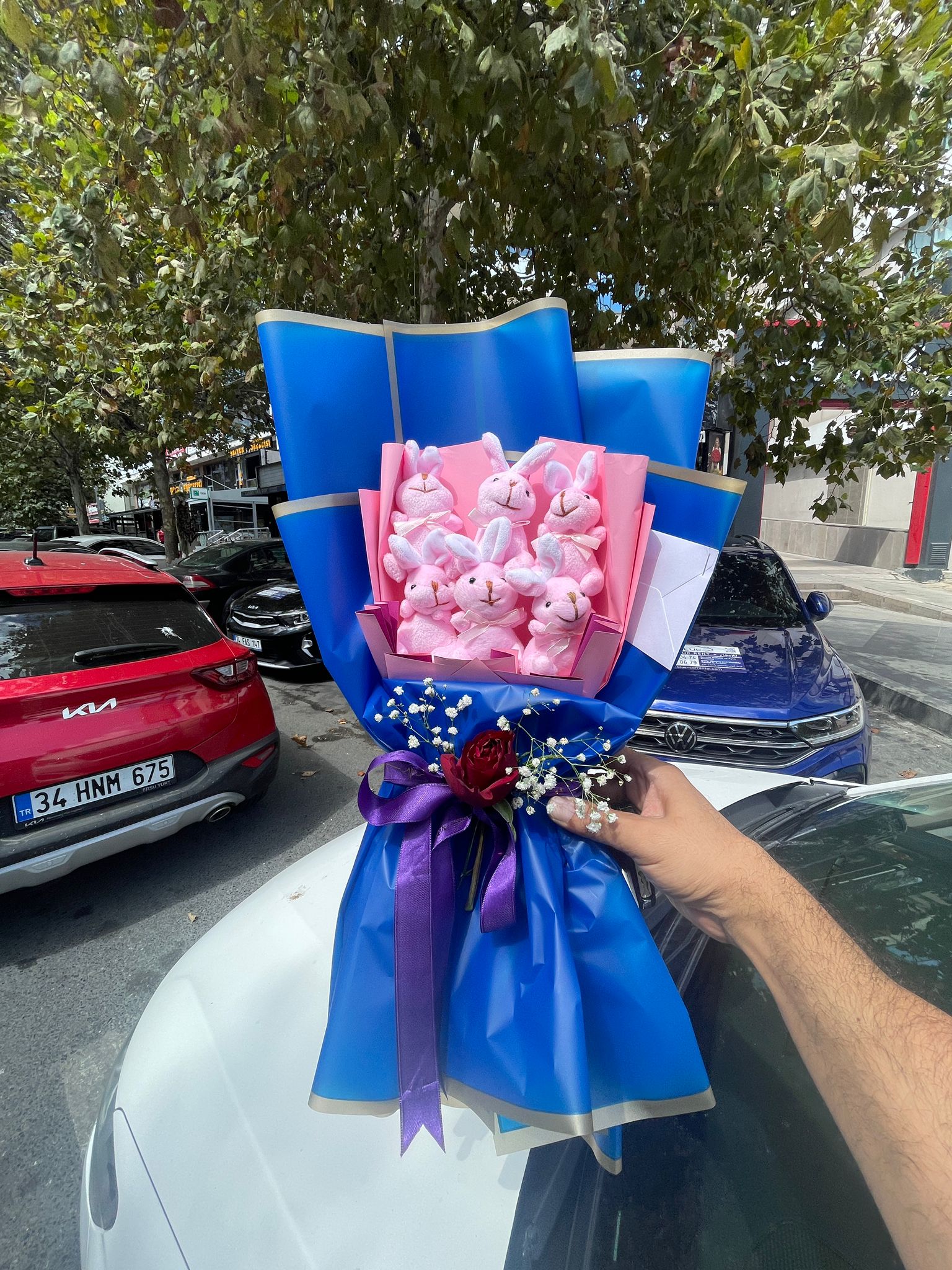 Sevimli Tavşan Buketi